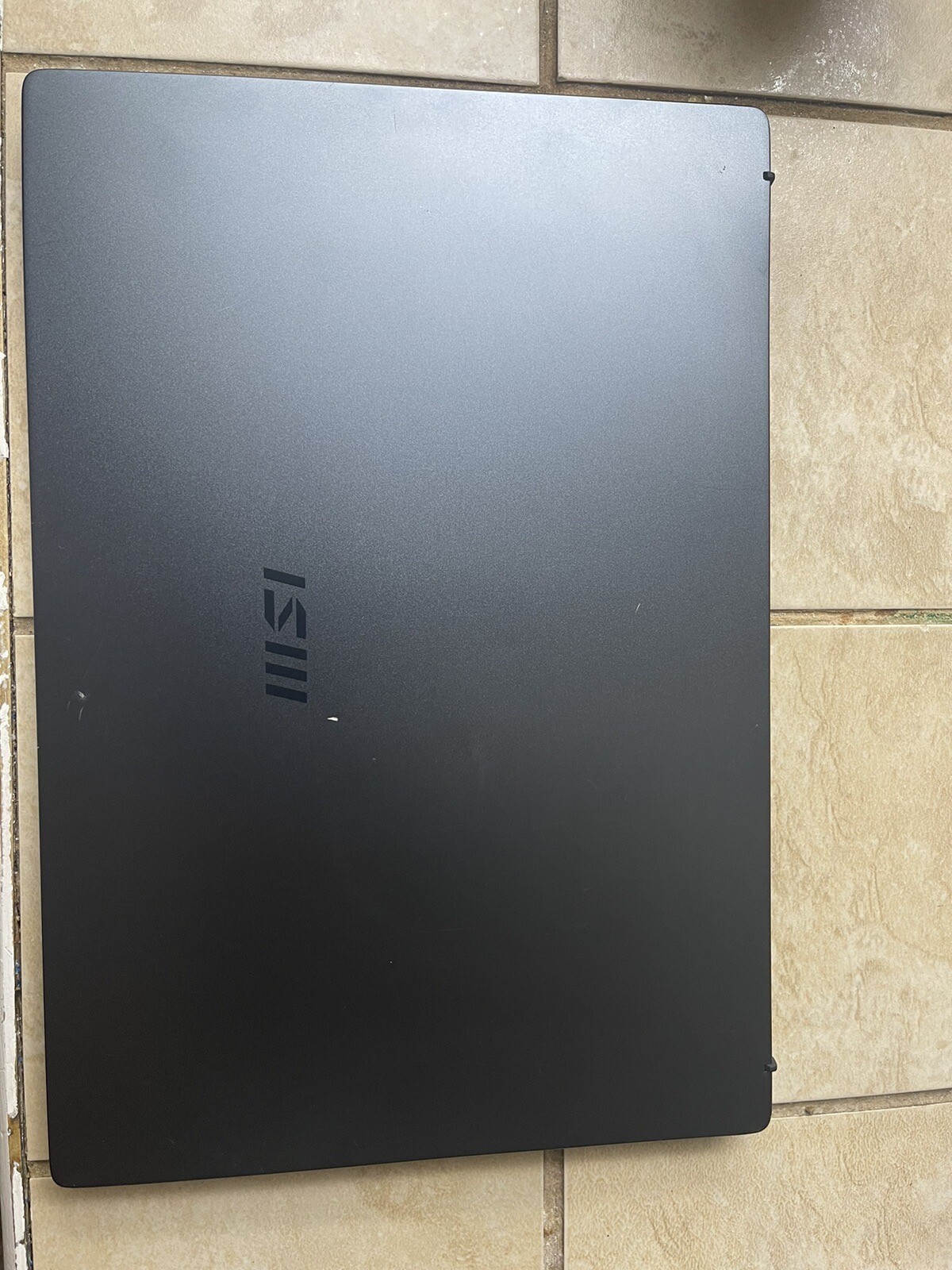 MSI Modern 14 B10MW