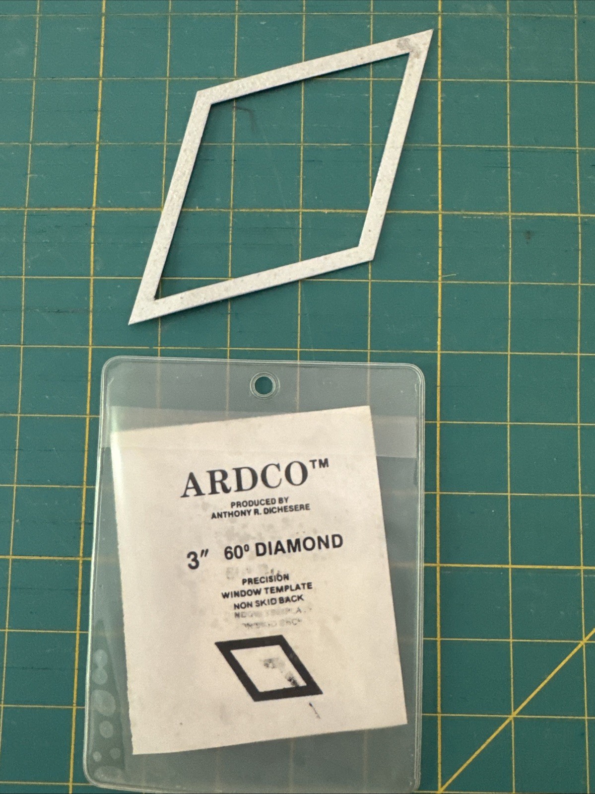 Ardco Precision, Metal Quilt Template 3 Inch 60° Diamond