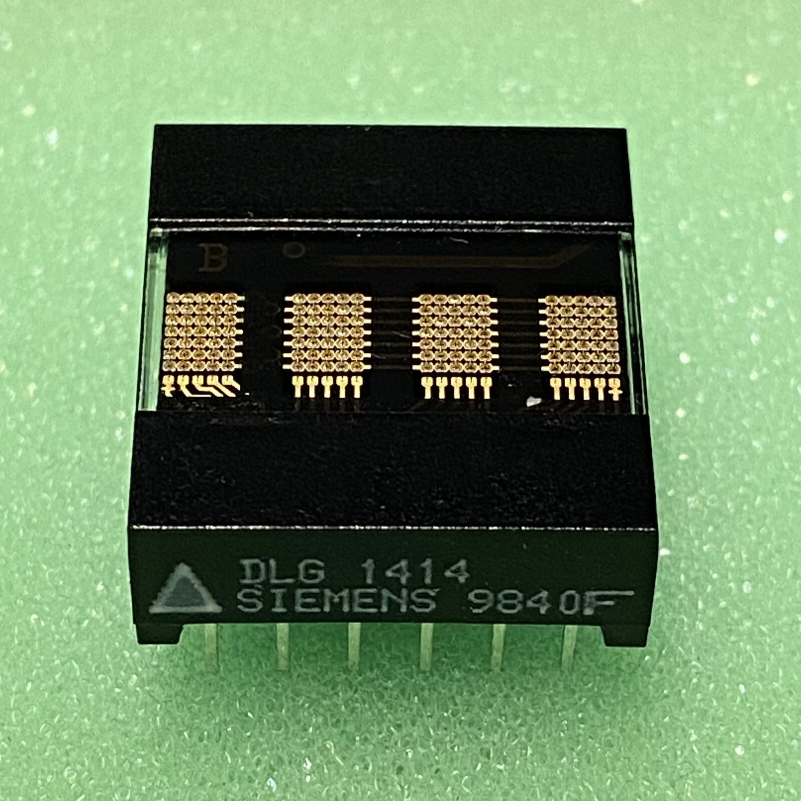 Siemens DLG1414 5x7 Dot Matrix Alpha-Numeric Green Display module RARE NOS NEW