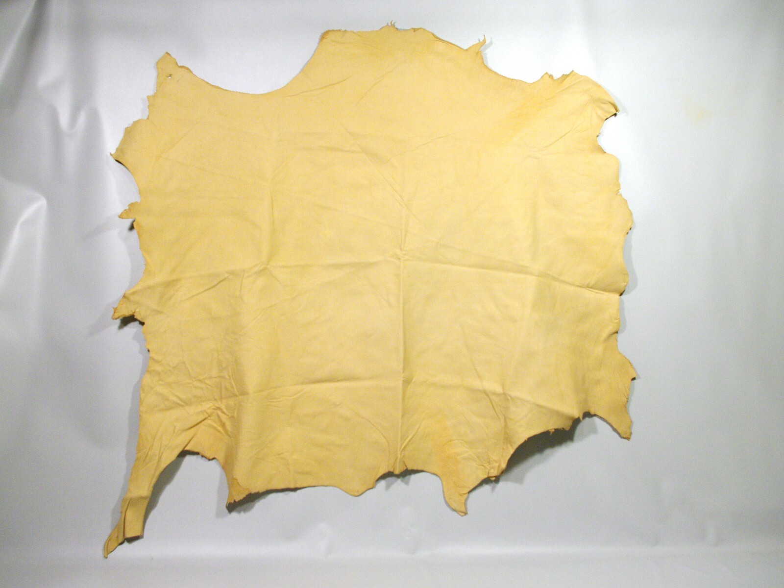Premium light cream-colored kidskin leather hide -1.04mm thick