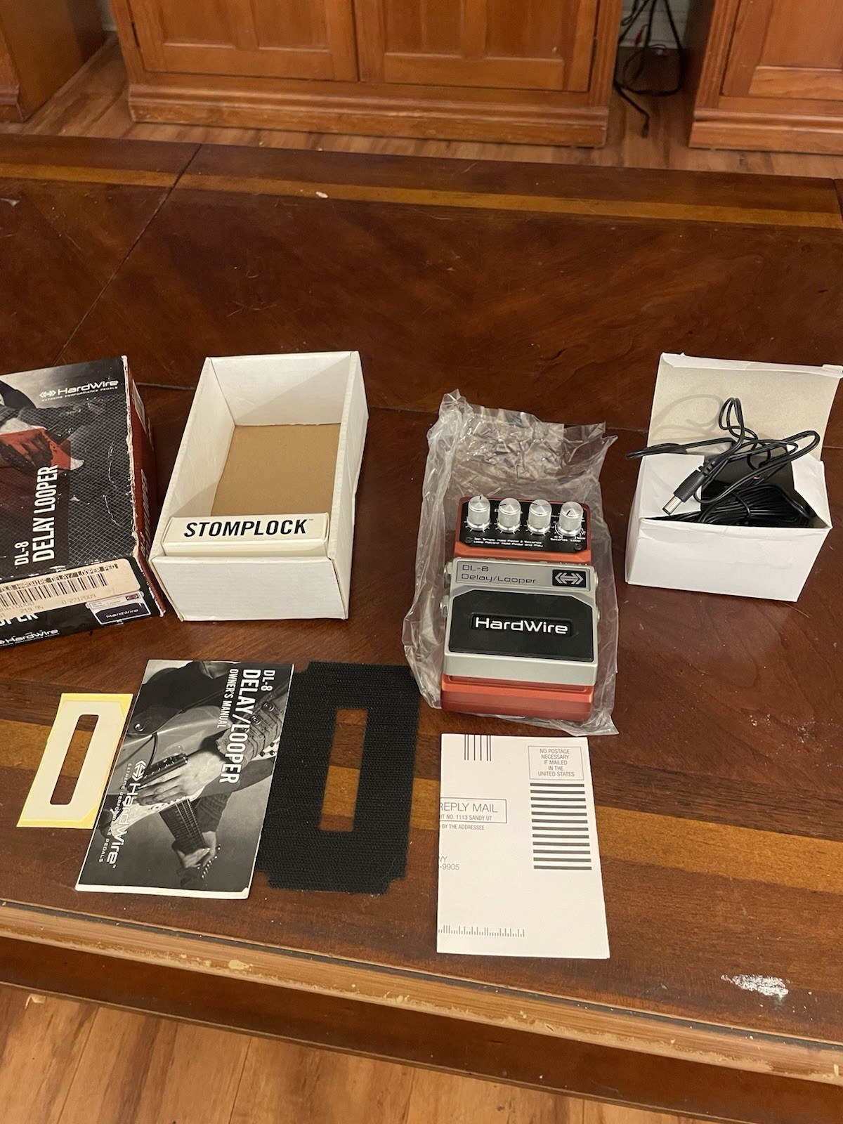 Digitech HardWire DL-8 Delay/Looper Pedal + Box Manual & Accessories Open Box