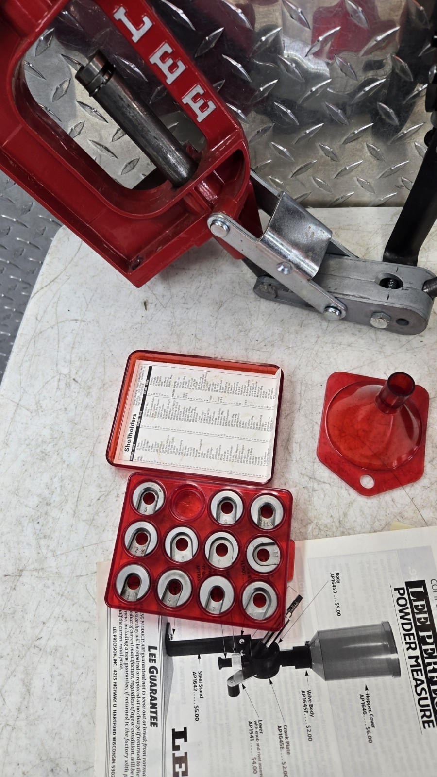 Vintage Lee Challenger Reloading Press Single Stage O Reloader & Extras