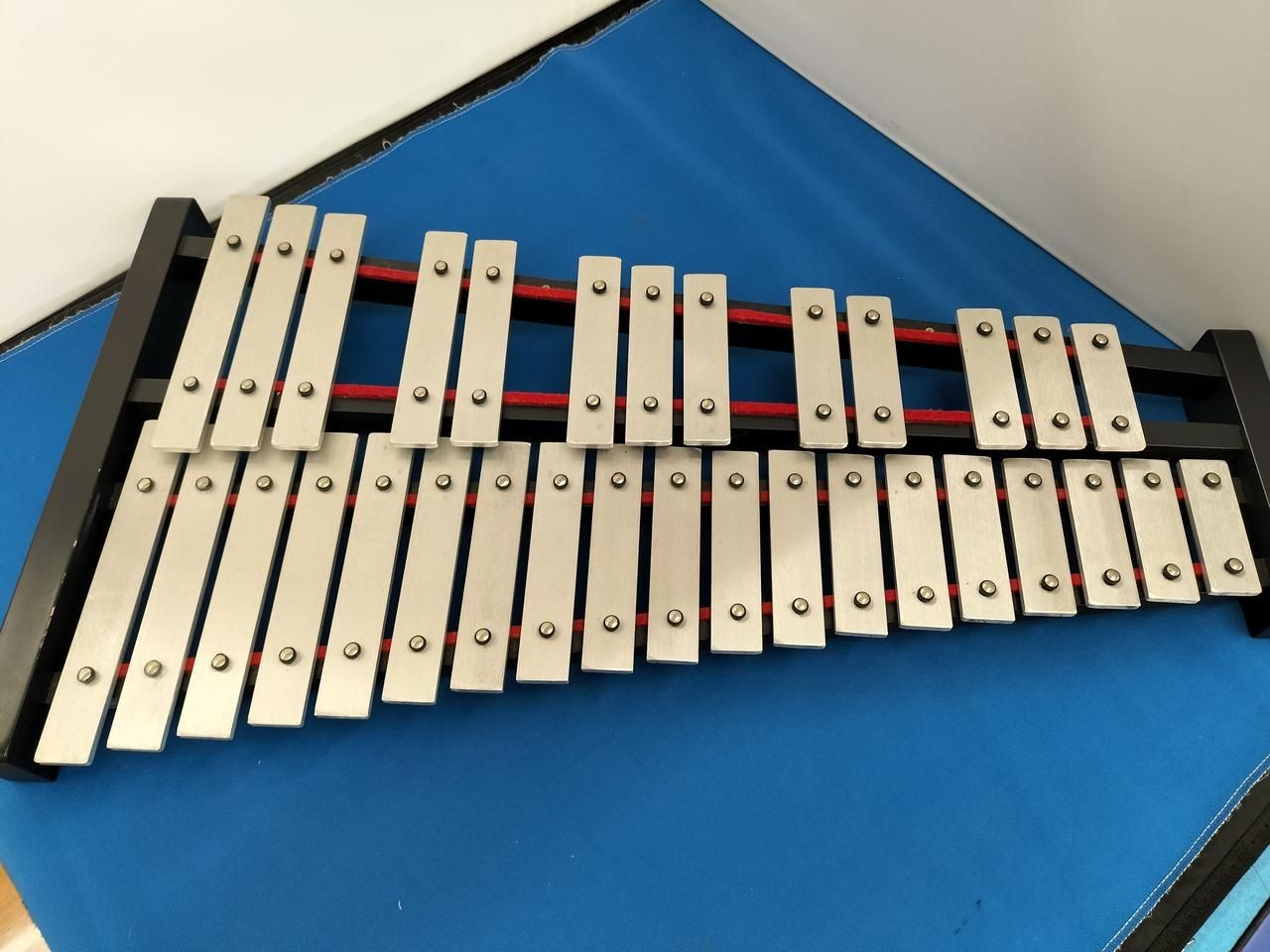 ZENON Glokken NO226Z Used
