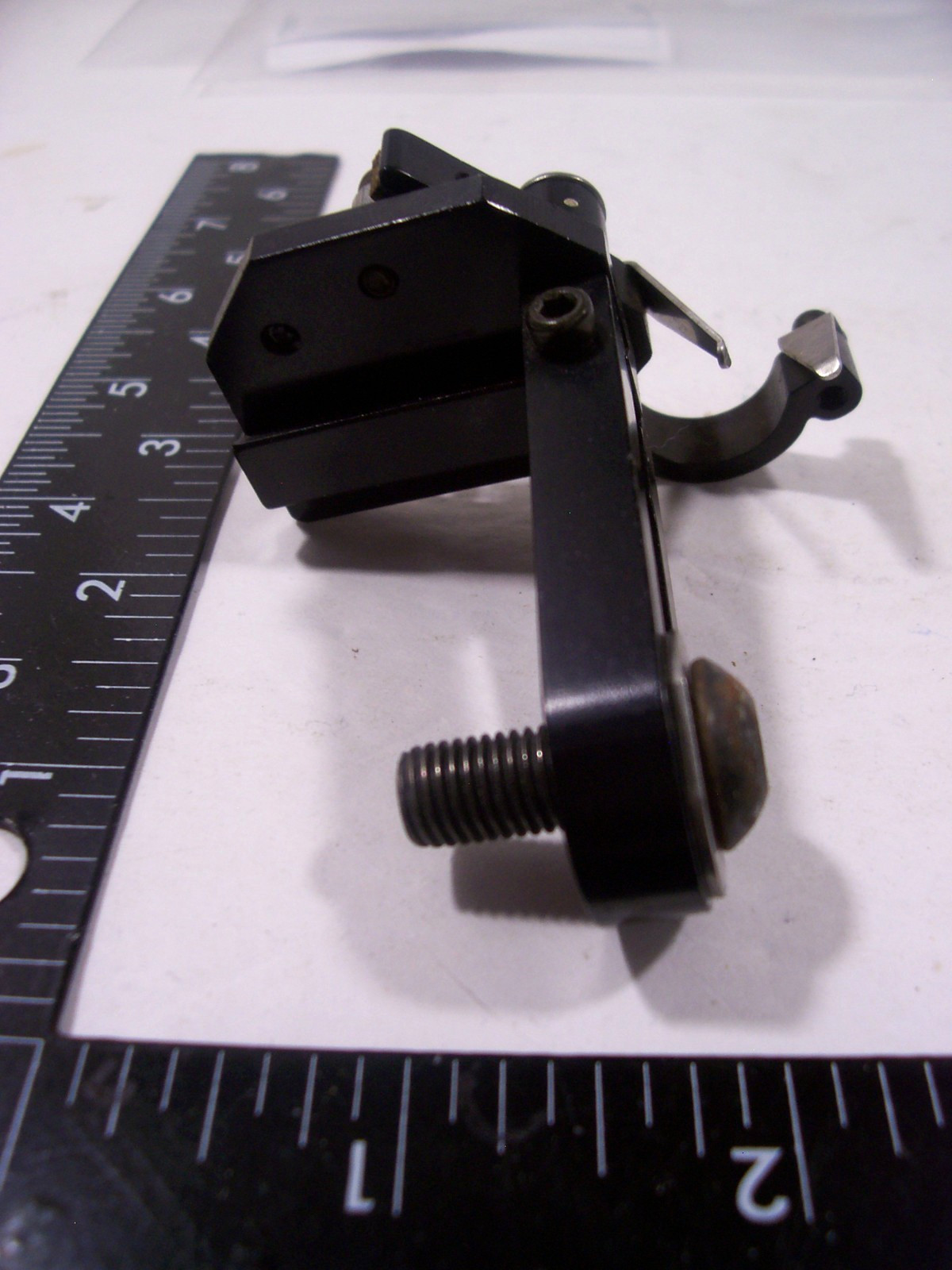 Archery Compound Bow Arrow Rest with Mounting Bolt