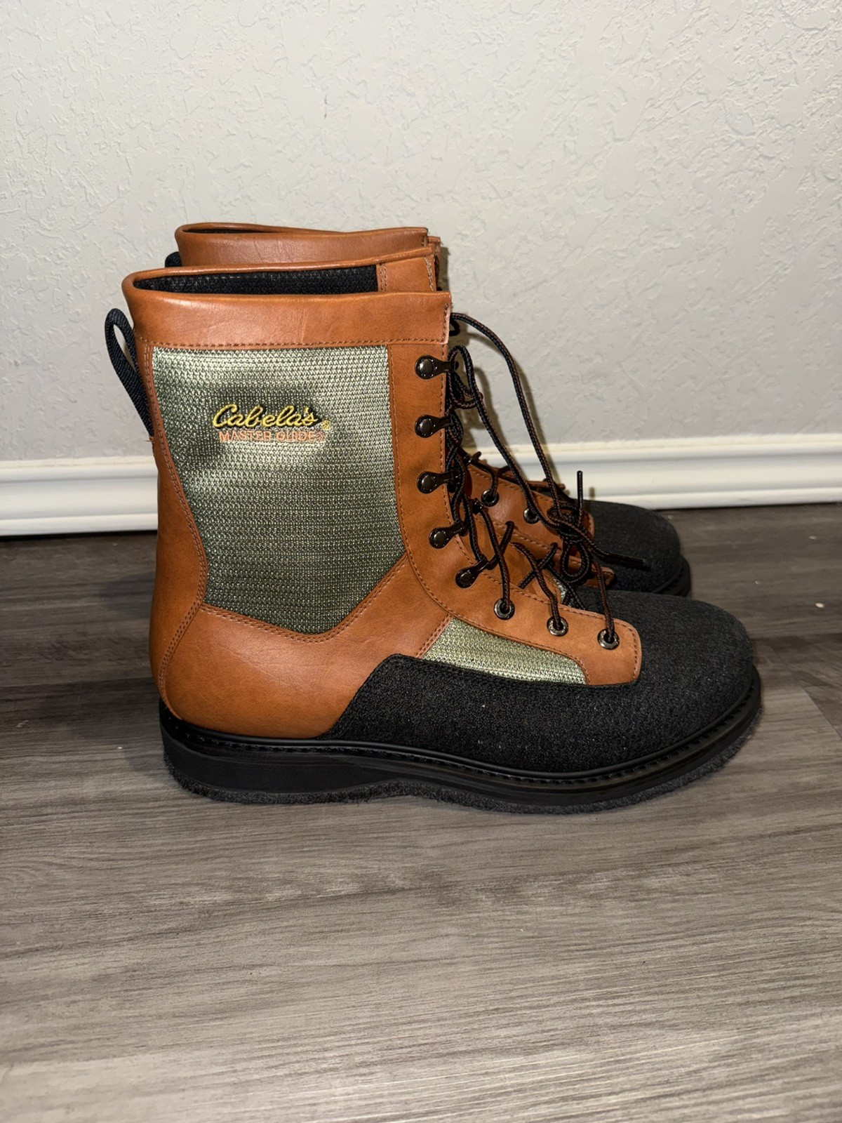Cabela's Master Guide Fly Fishing Wading Boots 14D Felt Sole Drainage System NOS