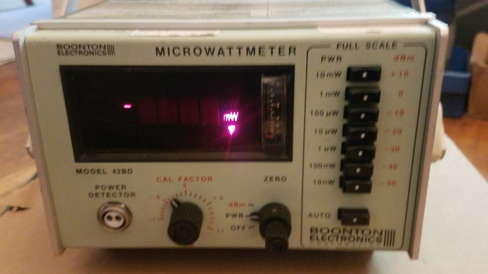 Boonton Electronics Microwatt Meter 42BD w/ Power Sensor 41-4A