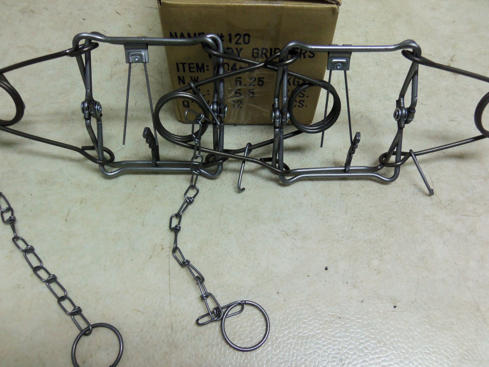 2 Bridger 120 Magnum Body Gripping  Traps 404-2 Muskrat  Mink Fisher