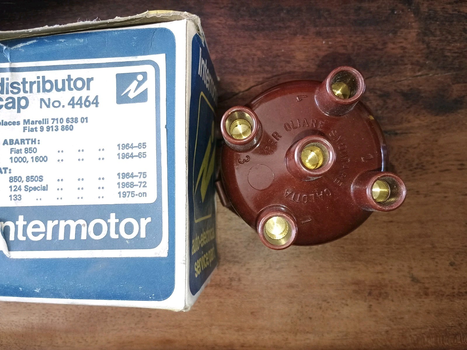 DISTRIBUTOR CAP - FITS: FIAT 850 SALOON & 124 & 850T CAMPER & ABARTH AUTOBIANCHI
