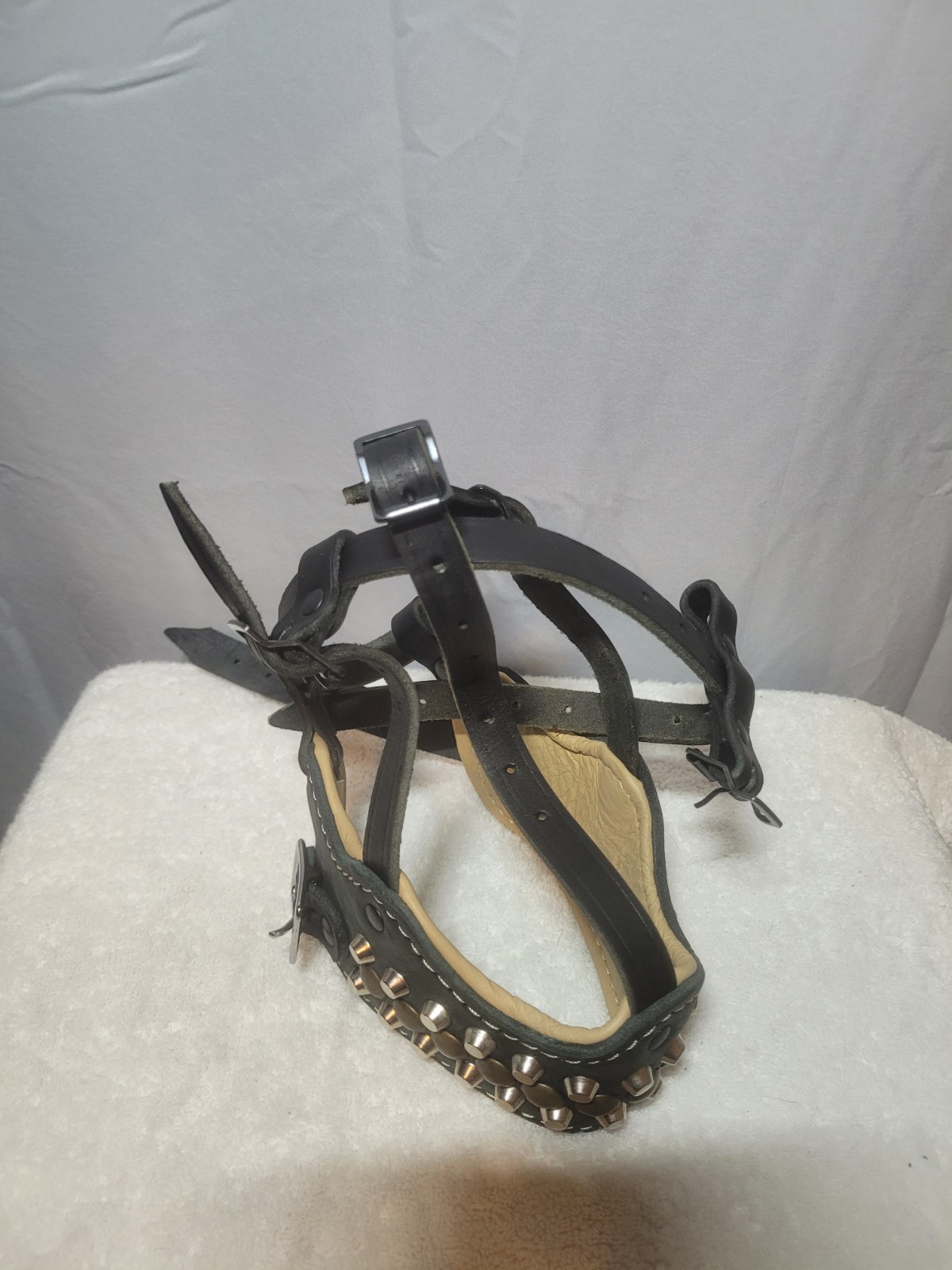 Studded Nappa Padded Leather Cane Corso Muzzle