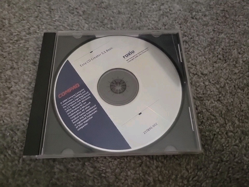 New Roxio Creator 5.1 CD / DVD / CDR Burning Recording Software Program Disk
