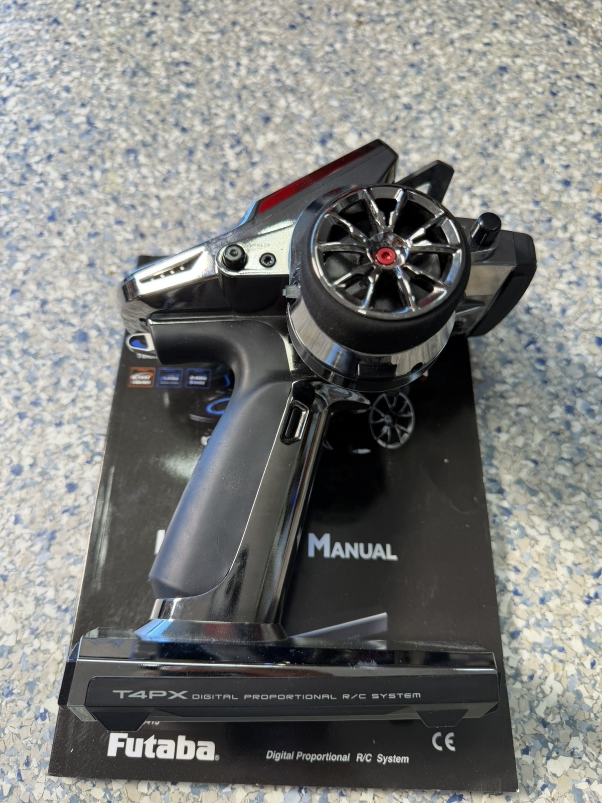 Futaba 4PX Surface Radio System w/ Carbon Handle – Used Working