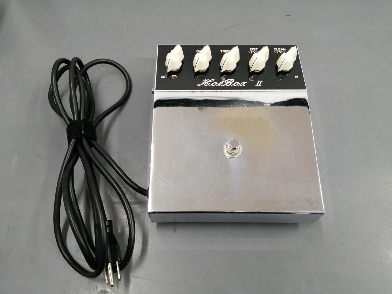 Matchless HOT BOX II Preamp Tube Guitar Effects Pedal Used