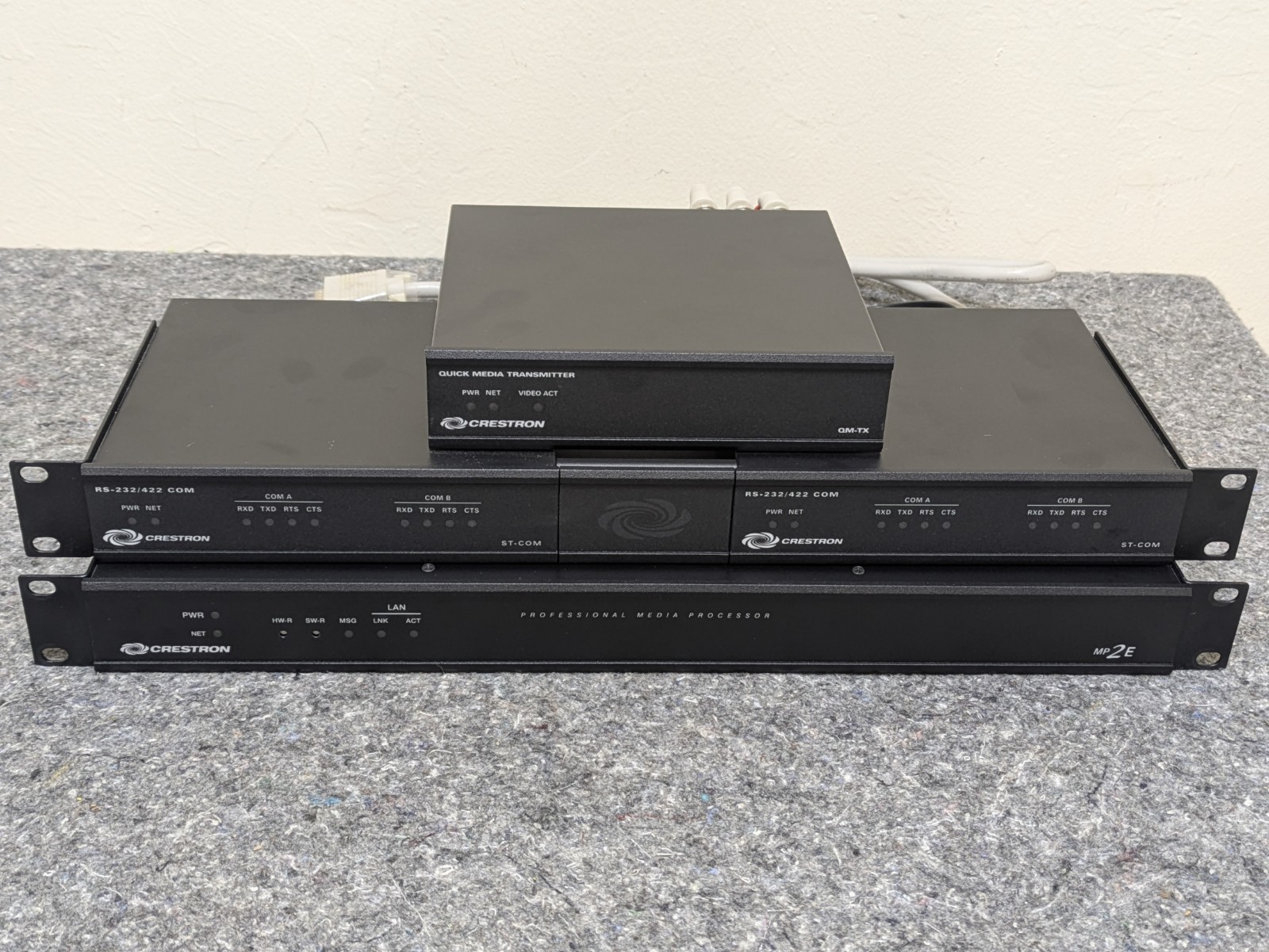 Crestron Lot: QM-TX, RS-232/422 ST-COM and MP2E  w Cables EUC