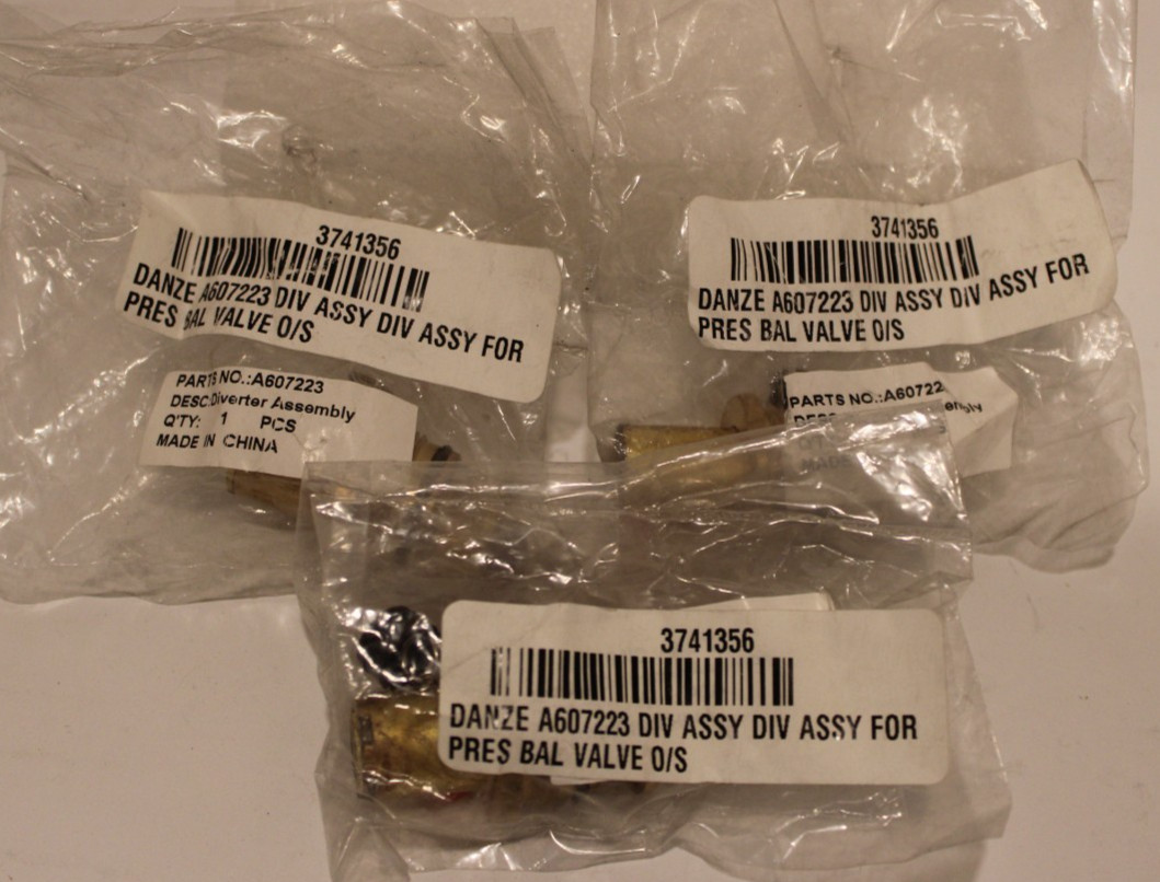 Danze A607223 - Diverter Cartridge Stems For Pressure Bal. Valves - Lot of 3
