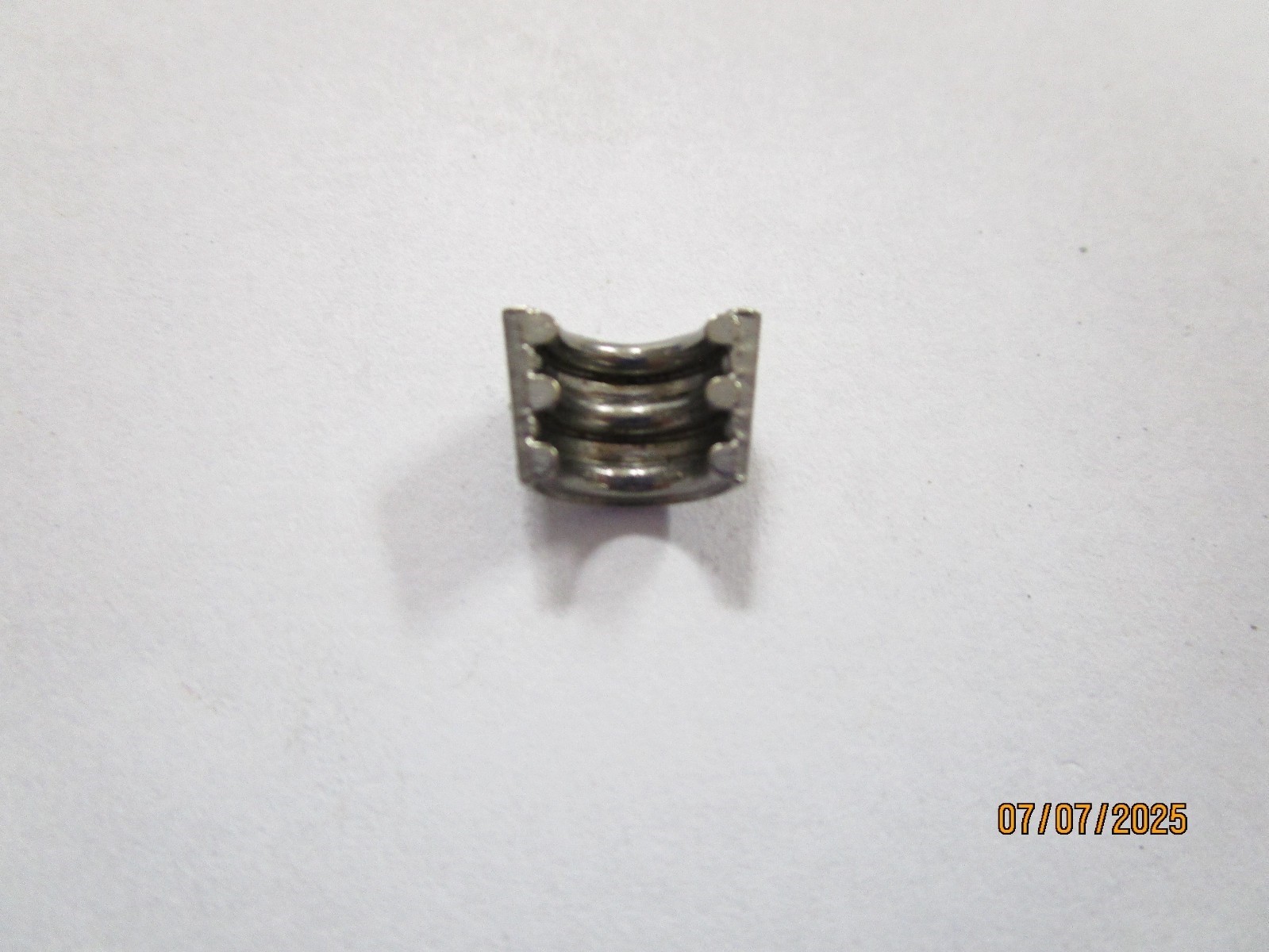 Genuine Ford OEM F1AZ-6518-A Valve Keeper