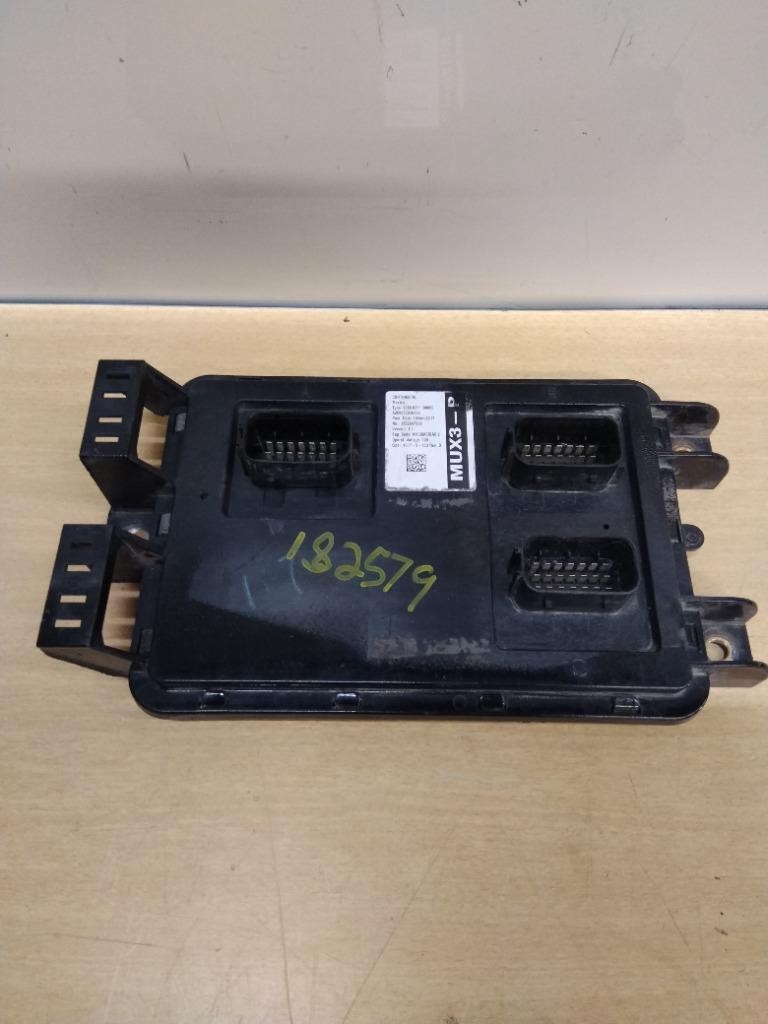 Replaces Q21-1077-3-103 2018 KENWORTH T680 CHASSIS CONTROL MODULE (CCM) ,  MN