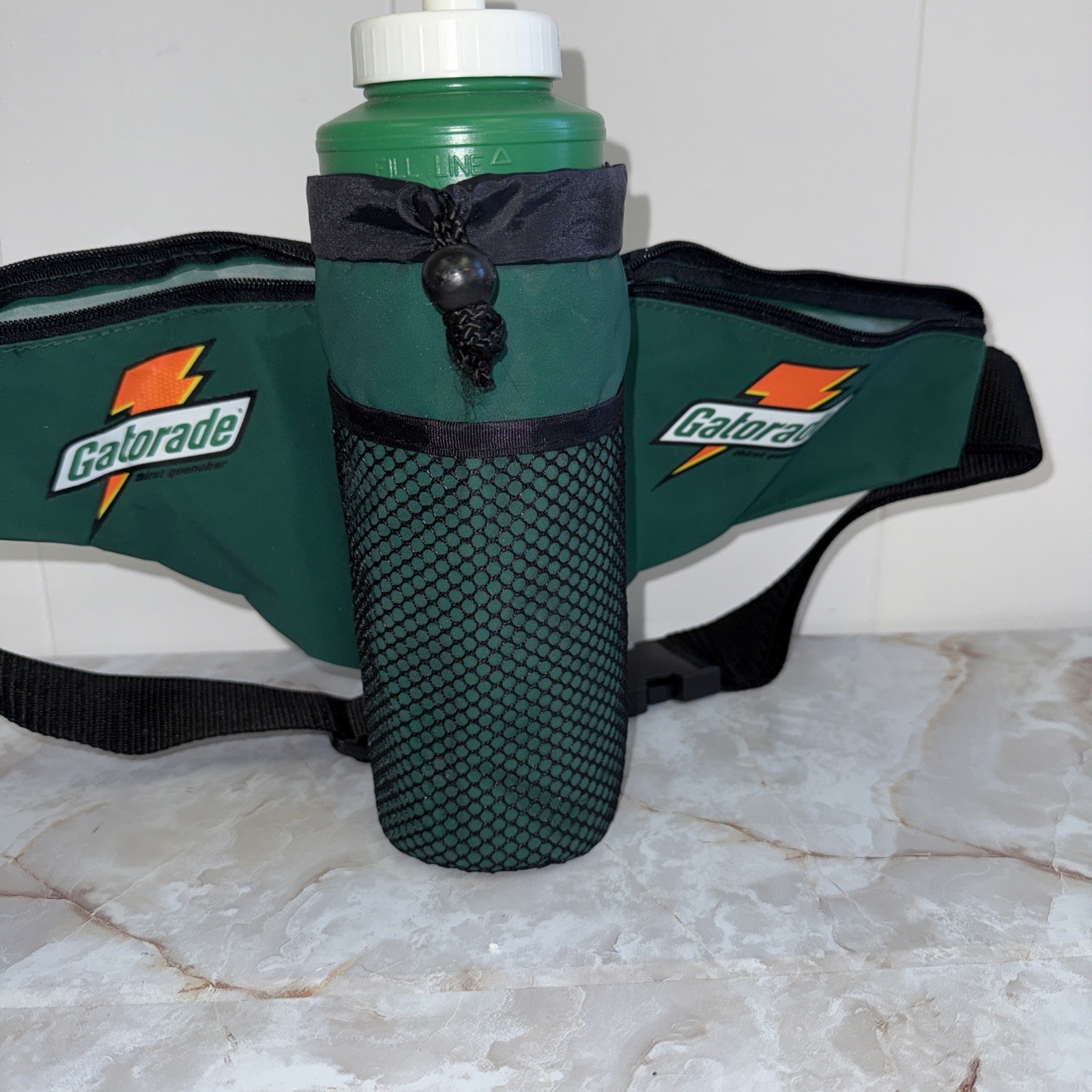 Vintage 90's Gatorade Jogging Bottle Sling Fanny Pack With Water Bottle. NEW