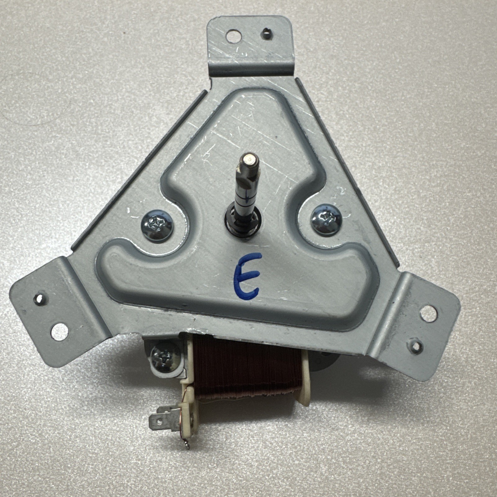 OEM Samsung Range/Wall Oven Reverse Fan Motor SMC-U386E - NEW - DG31-0005C