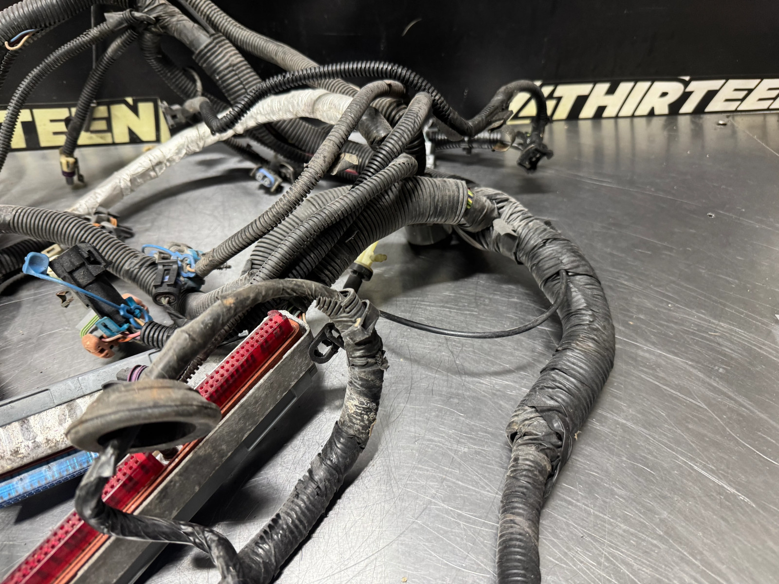 2002 C5 CORVETTE LS1 AUTO ENGINE HARNESS OEM #N445