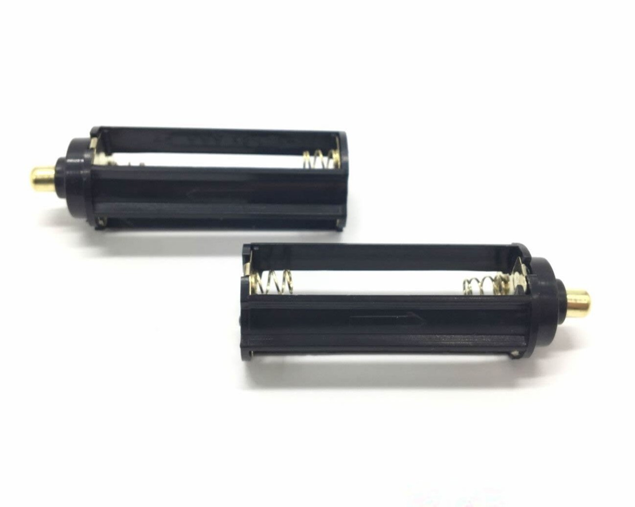 BeeSpring 2Pcs Black Battery Holder for 3 x 1.5V AAA Batteries Flashlight Torch