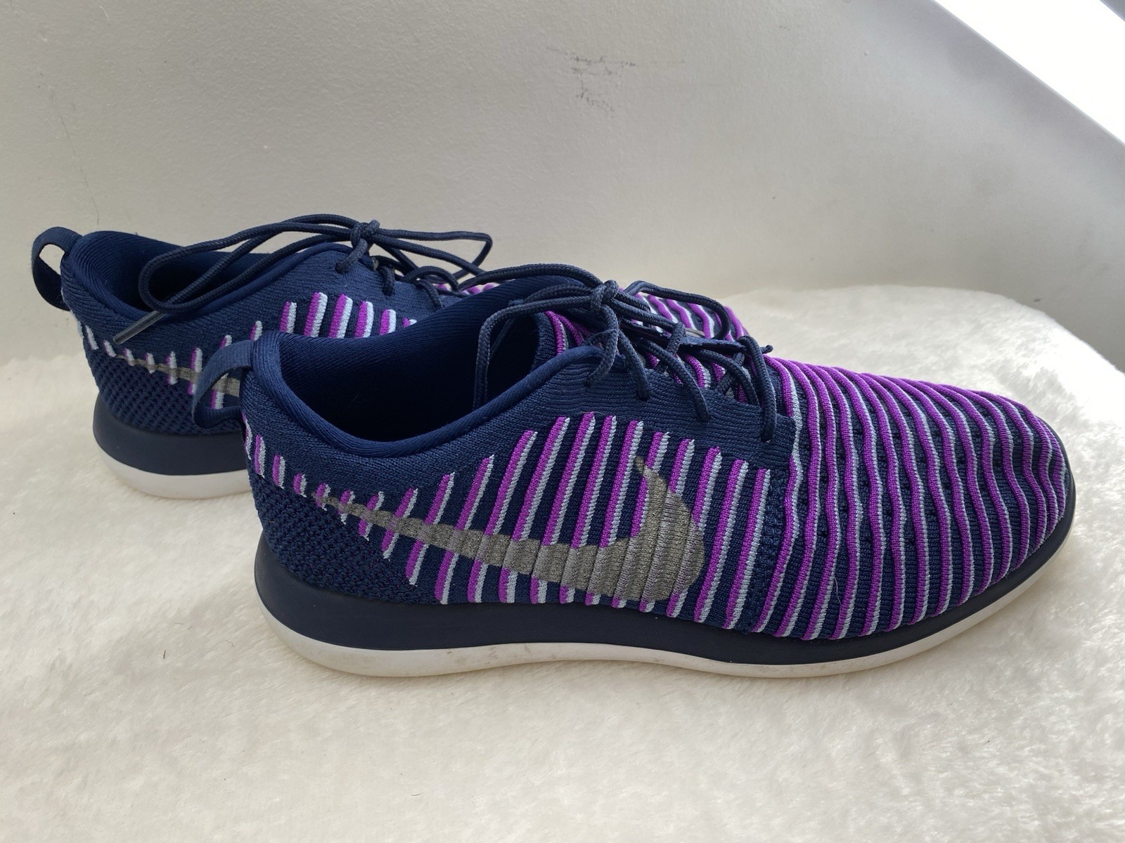 Nike 844620-500 Unisex Kids Athletic Shoes Purple Navy Striped 6.5Y