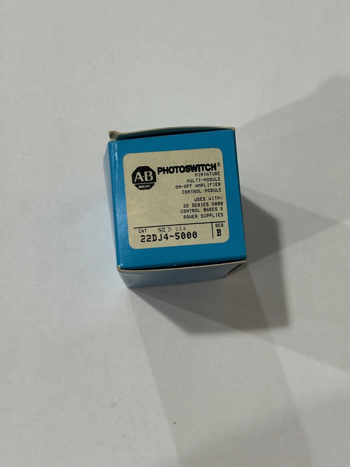 ALLEN BRADLEY  22DJ4-5000 PHOTOSWITCH ON-OFF CONTROL MODULE  *NEW IN BOX*