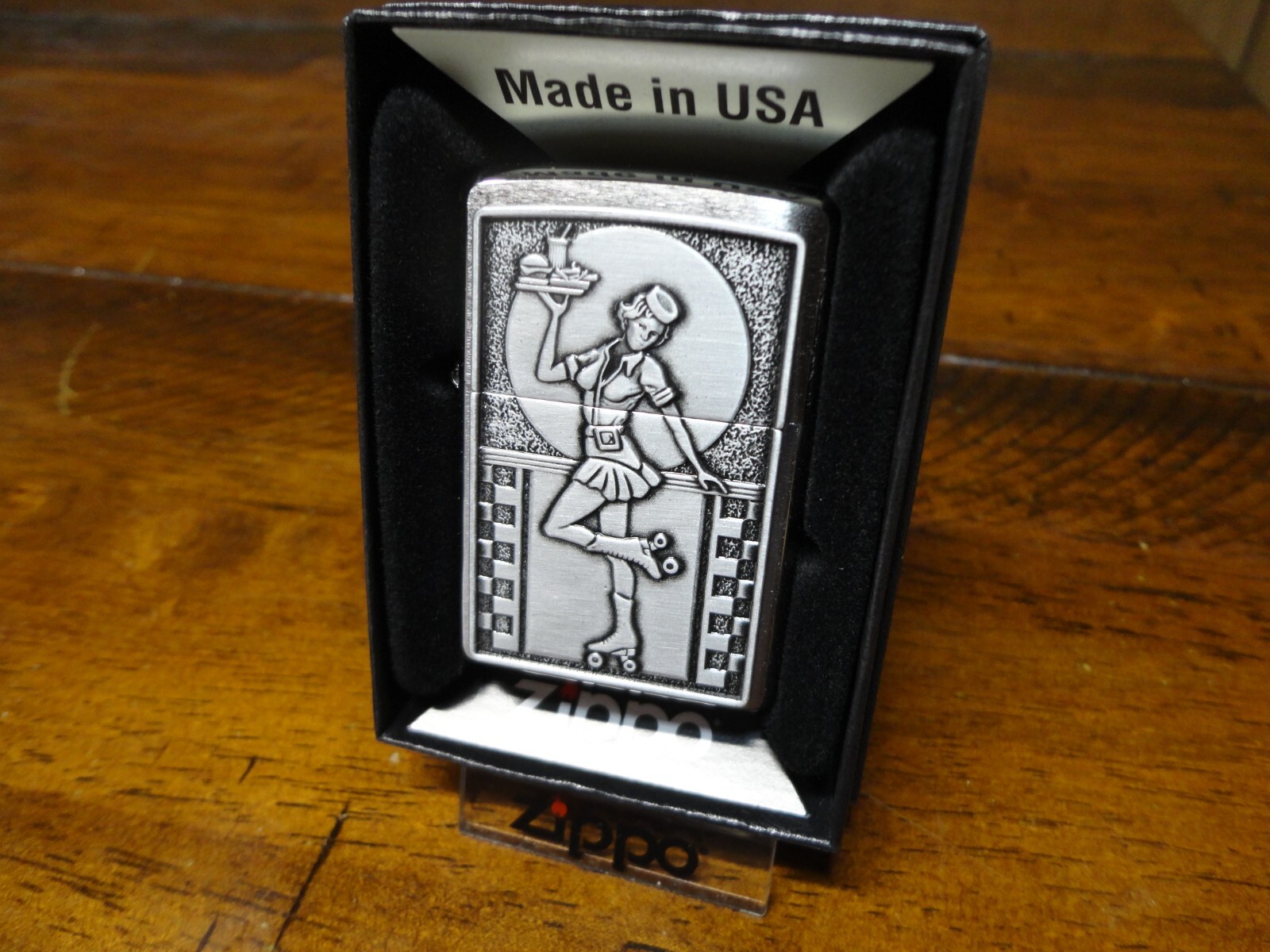 ROLLER GIRL WAITRESS EMBLEM ZIPPO LIGHTER MINT IN BOX 2023