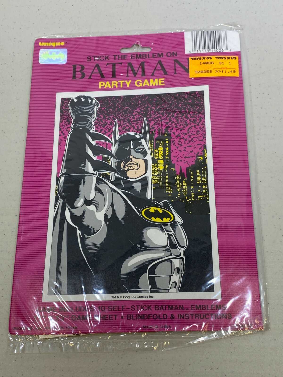 Vtg Stick the Emblem on Batman Party Game by Unique Game Sheet Blindfold #14026