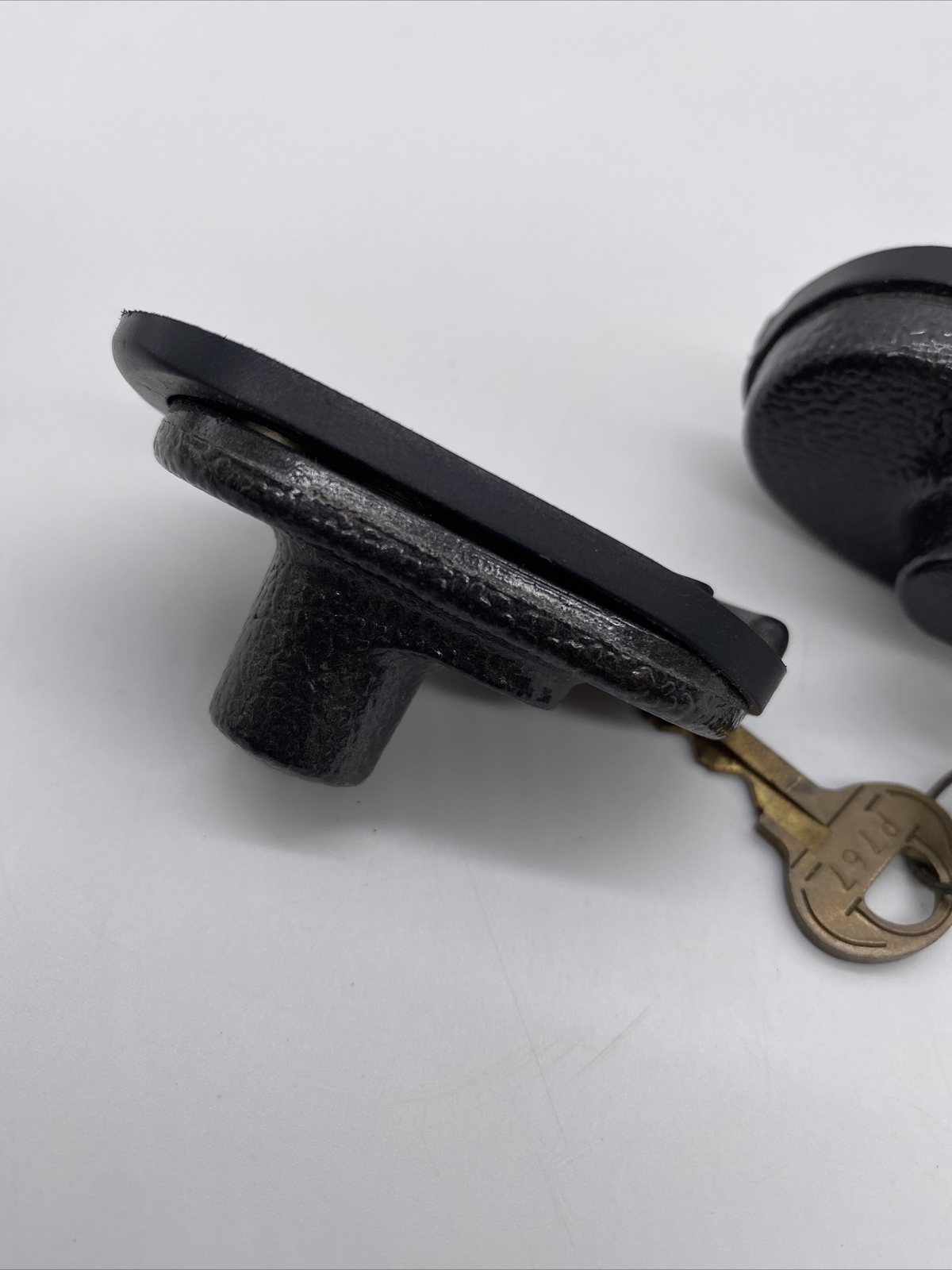Master 90 Gun Lock Trigger Lock with 2 Keys