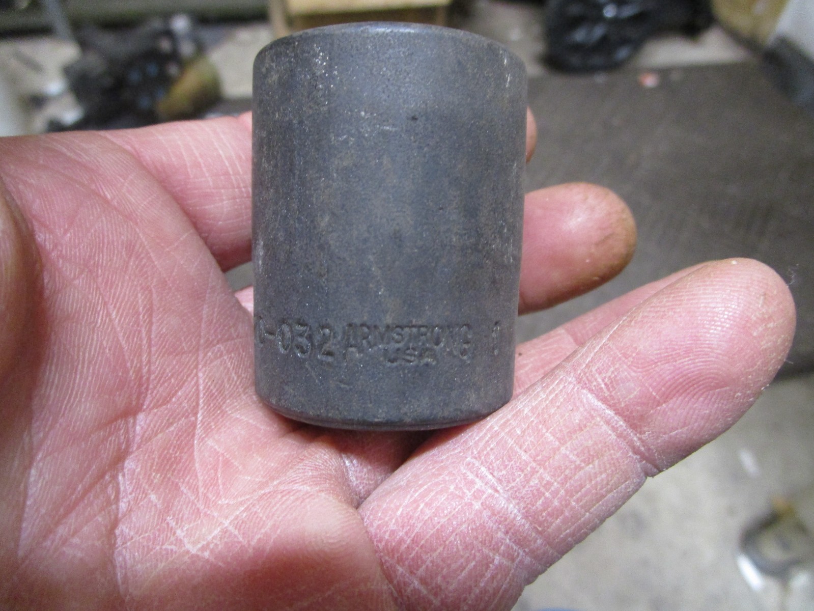 NOS Armstrong 20-032  1" 1/2" Drive 6 Point Shallow Well Impact Socket USA