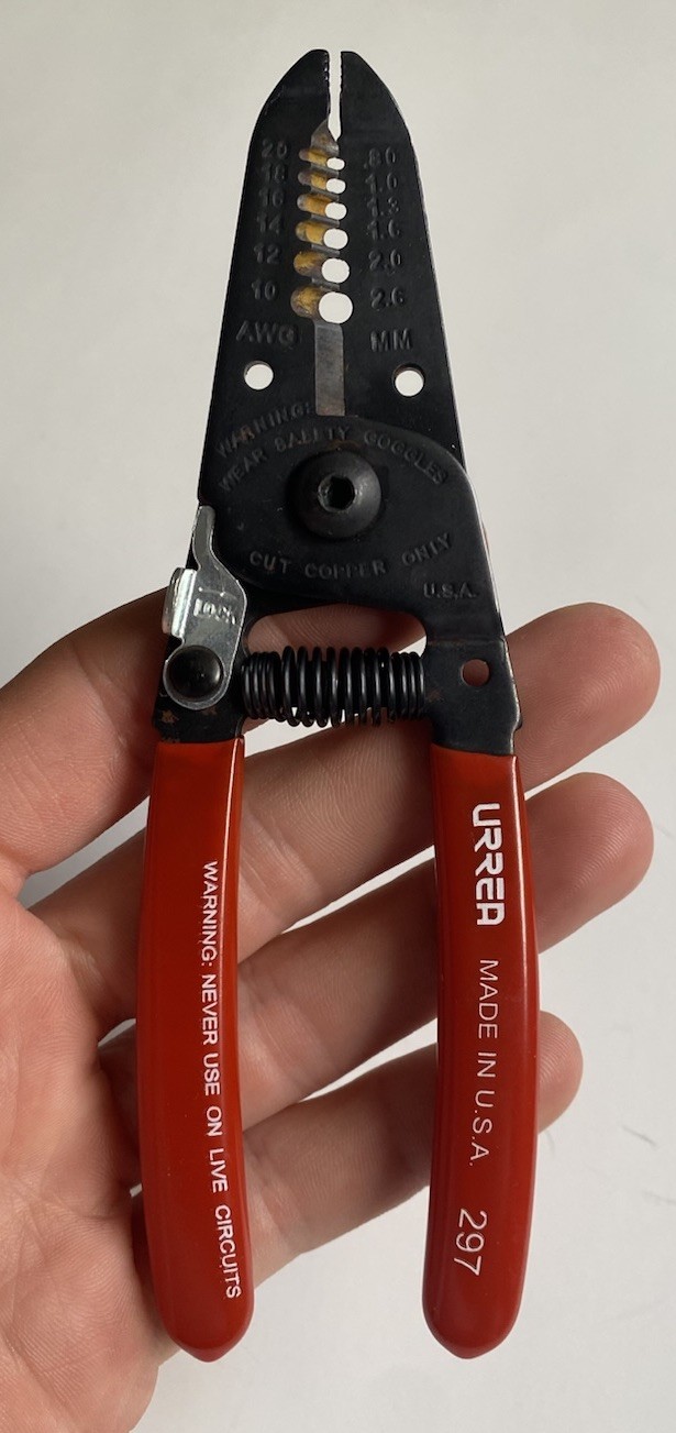 URREA 297 PLIER 10-20 AWG STRIPPER And Cutter USA Made Red 6” New Old Stock Read