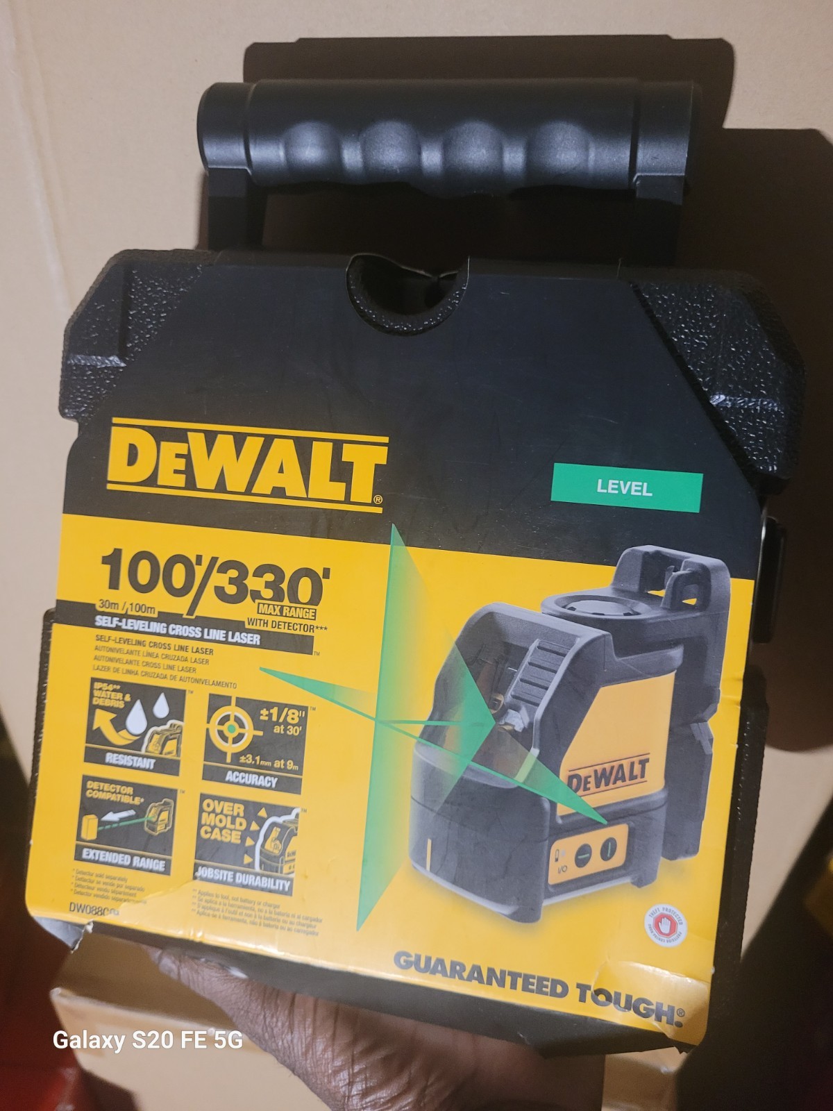DeWALT Self-Leveling Cross Line Laser. 30m/100m 100'/330' Max Range.