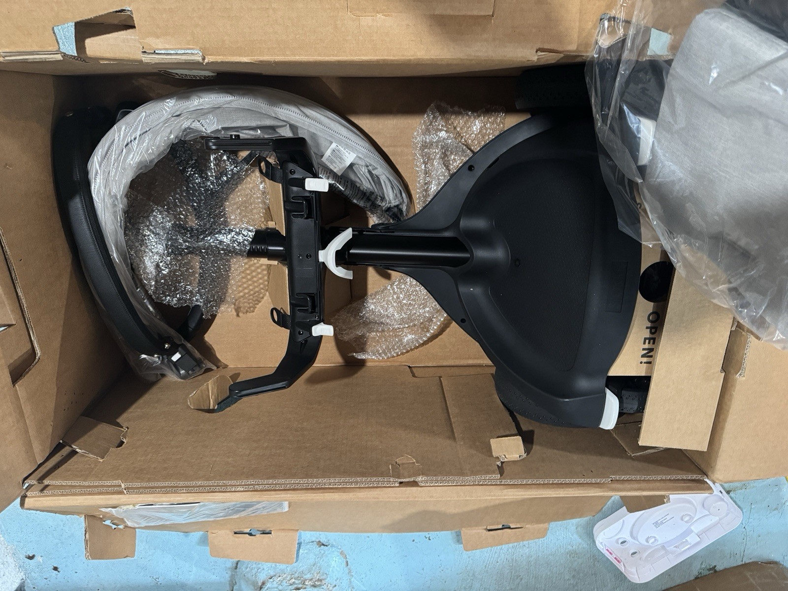 Stokke Xplory Stroller Black Chassis Ans Grey Melange Textiles