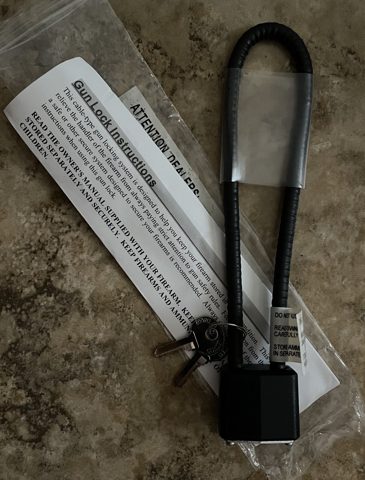 Gun Lock for Pistol Black 14” with 2 Keys