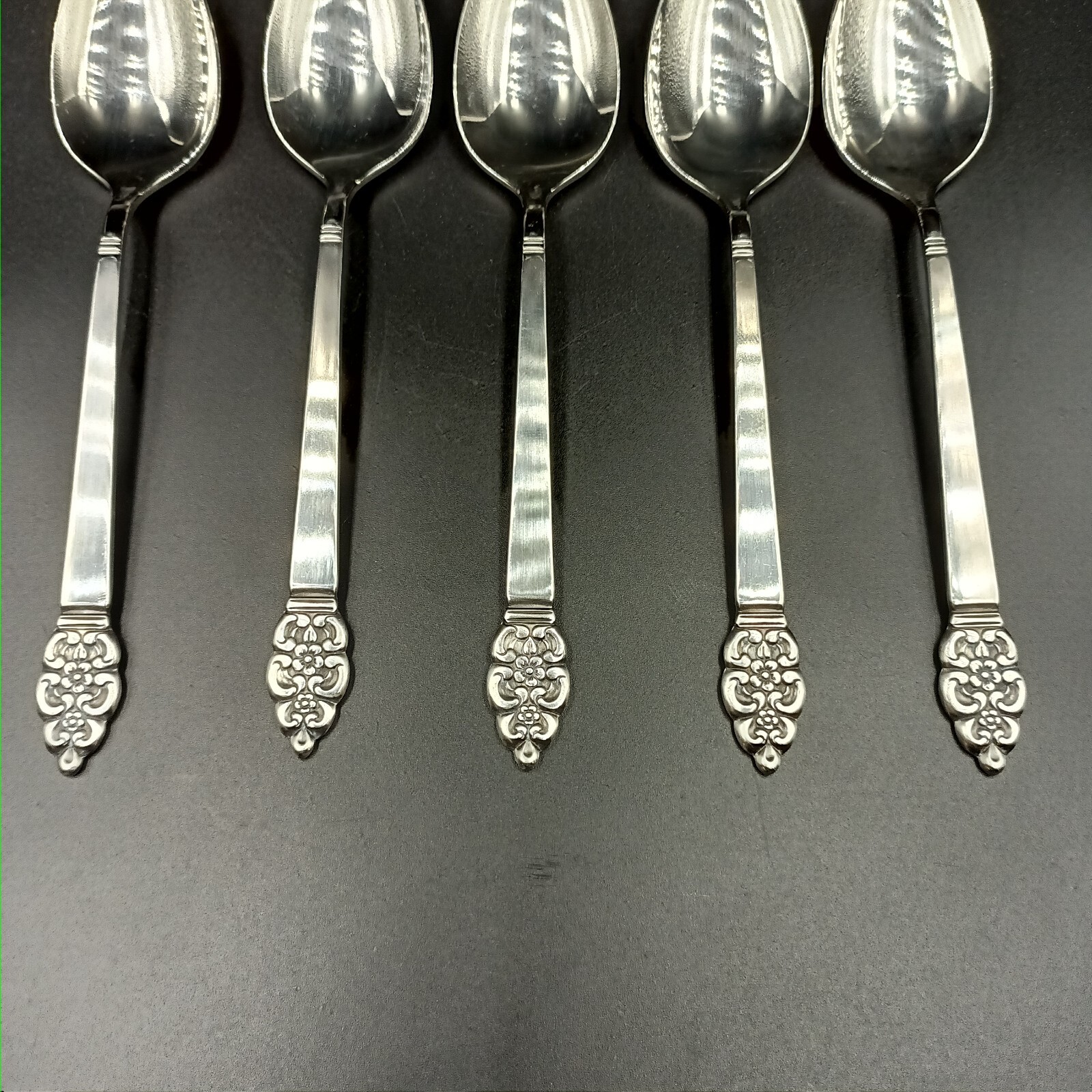 5PC ONEIDACRAFT DELUXE NORDIC CROWN TEASPOON STAINLESS FLATWARE ONEIDA