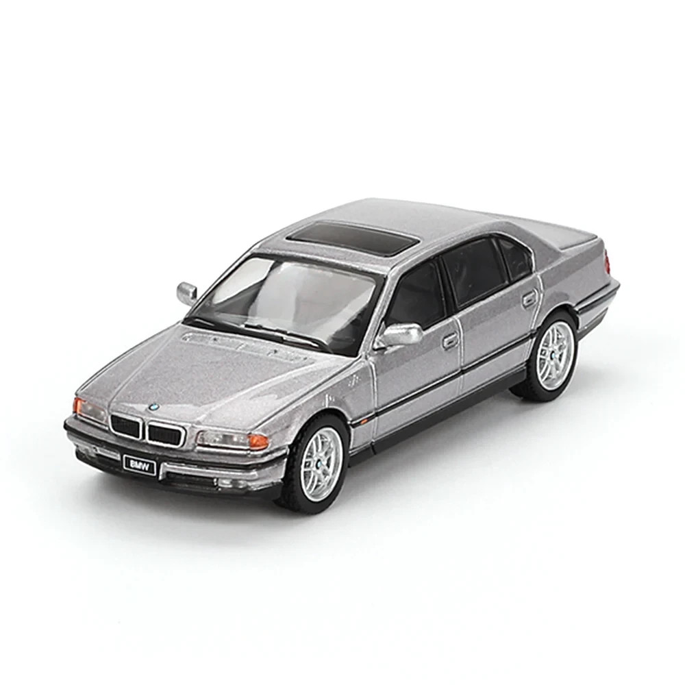 Mini GT 1:64 Diecast Model Car BMW 750IL Aspen Silver Metallic #792