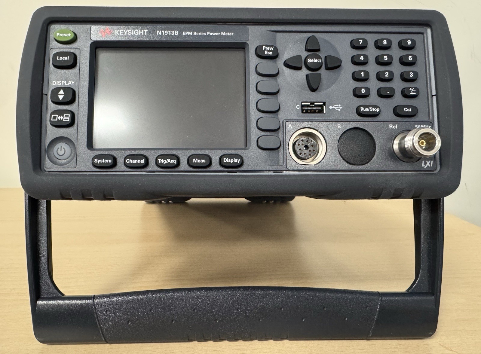 POWER METER KEYSIGHT N1913B EPM 120GHz + POWER SENSOR N8481A 10MHz to 18GHz