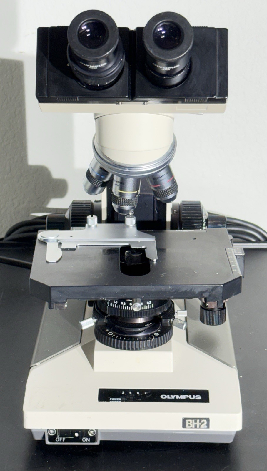 Olympus BH-2 BHTU Binocular Microscope w/ 3 Objectives 4/10/40