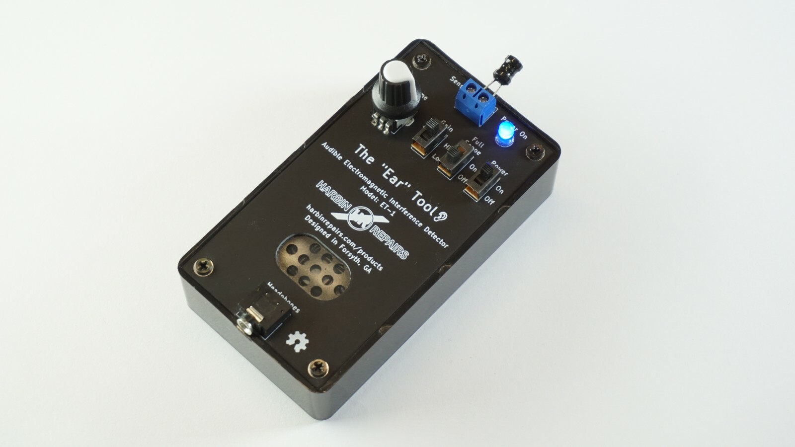 The Ear Tool Soldering Kit - An Audible Electromagnetic Interference Detector