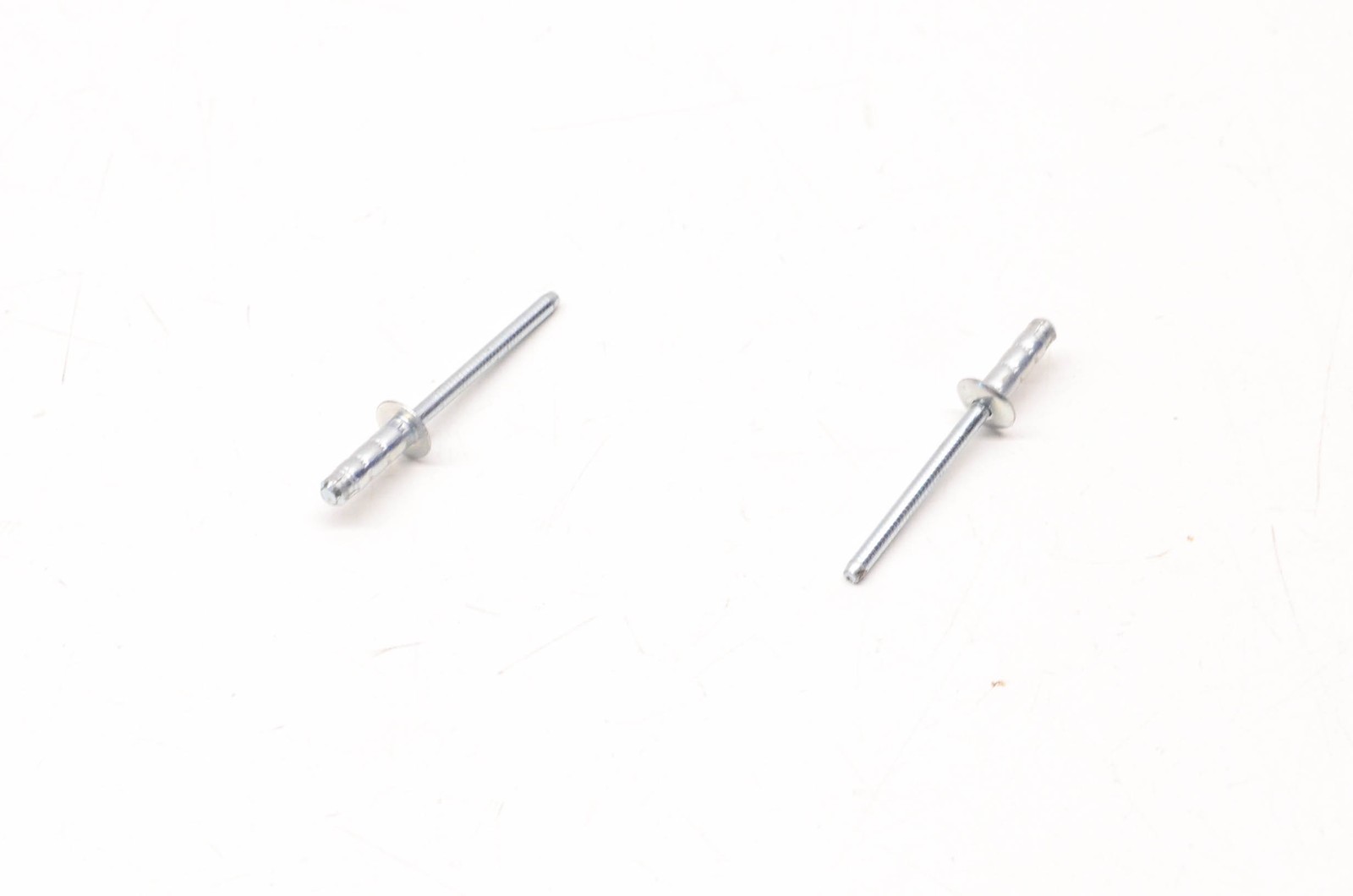 Aftermarket 390907700 Pop Rivets Qty 2 NOS