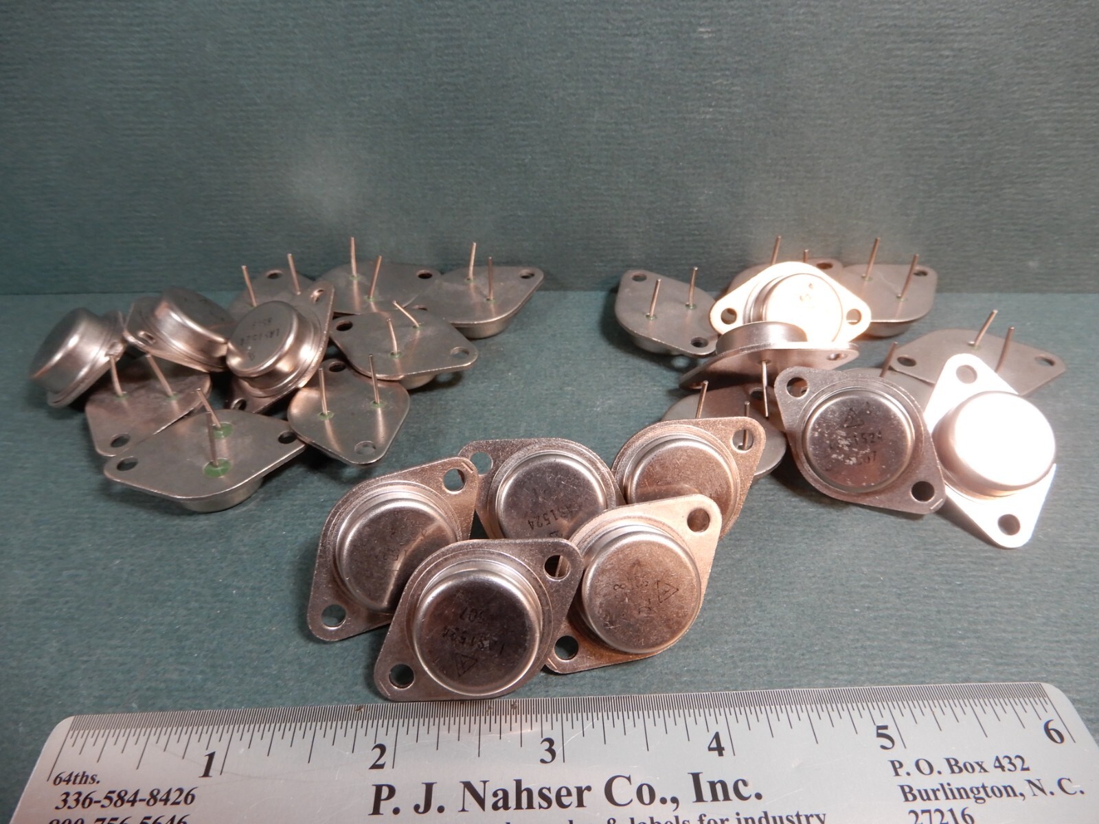Lambda LAS1524 +24VDC 1.5 Amp Voltage Regulators Qty 25 NOS