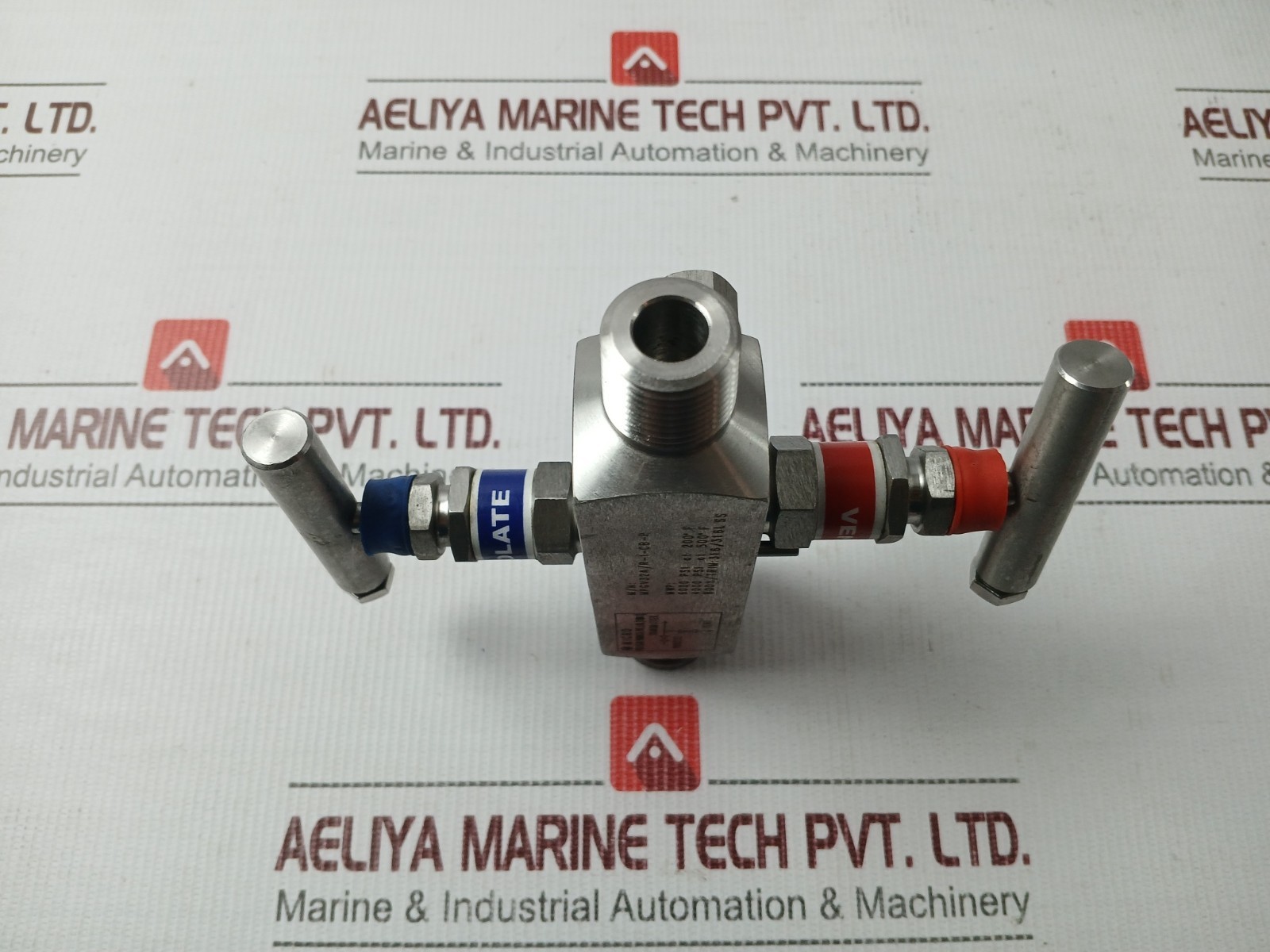 MICRO MPGV32A/R-1-CB-P Two Way Manifold Needle Valve 316L SS 6000PSI