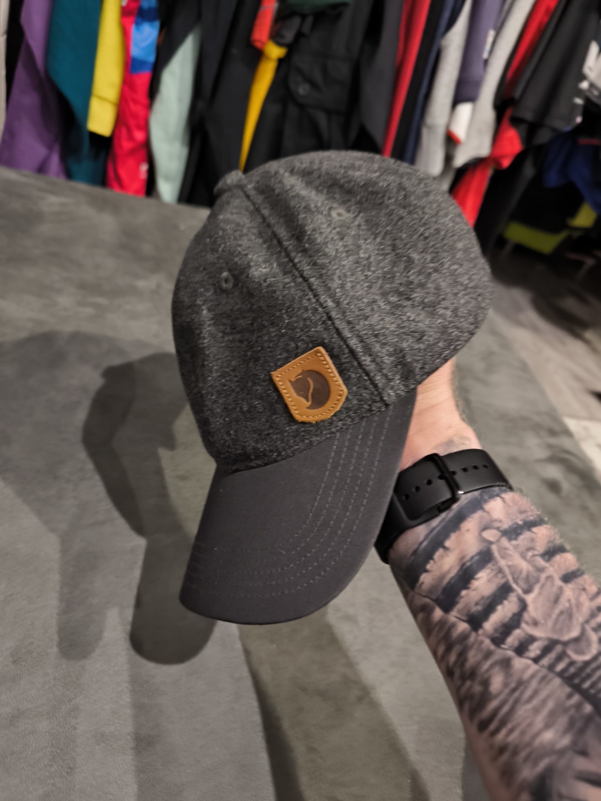 Men's (S/M) Fjallraven Greenland Wool Hiking Cap Premium Outdoor Clothing