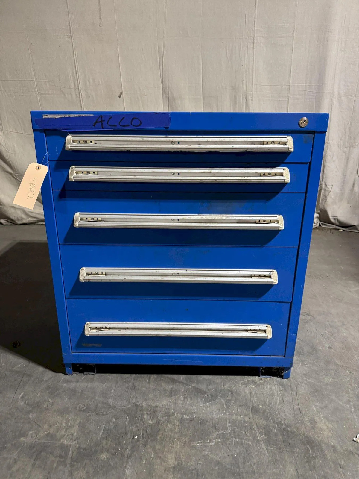 Vidmar Stanley 5-drawer Parts Cabinet, 30"w x 28"d x 33"h