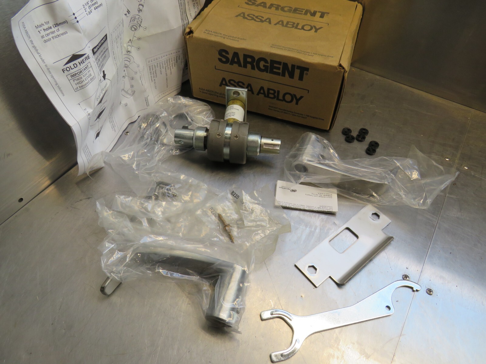 Sargent 28-11G04-LL-26D Storeroom Lever-Missing Parts (See Description)