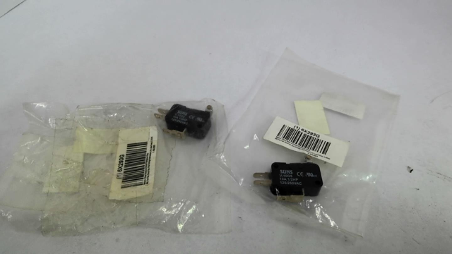 Suns V-10G5 10AMP 1/2HP 125/250VAC Lot of 2