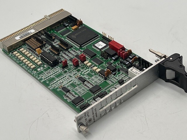 DELTA TAU Data Systems cPCI ACC-24C2A 4-Axis Interface Analog Card Used