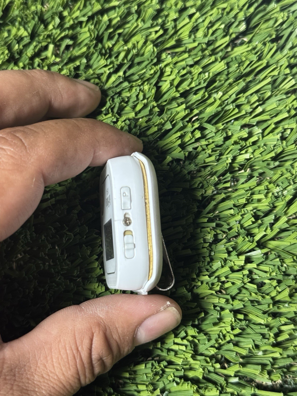 Golf Buddy VS4 GPS Rangefinder With Belt Clip