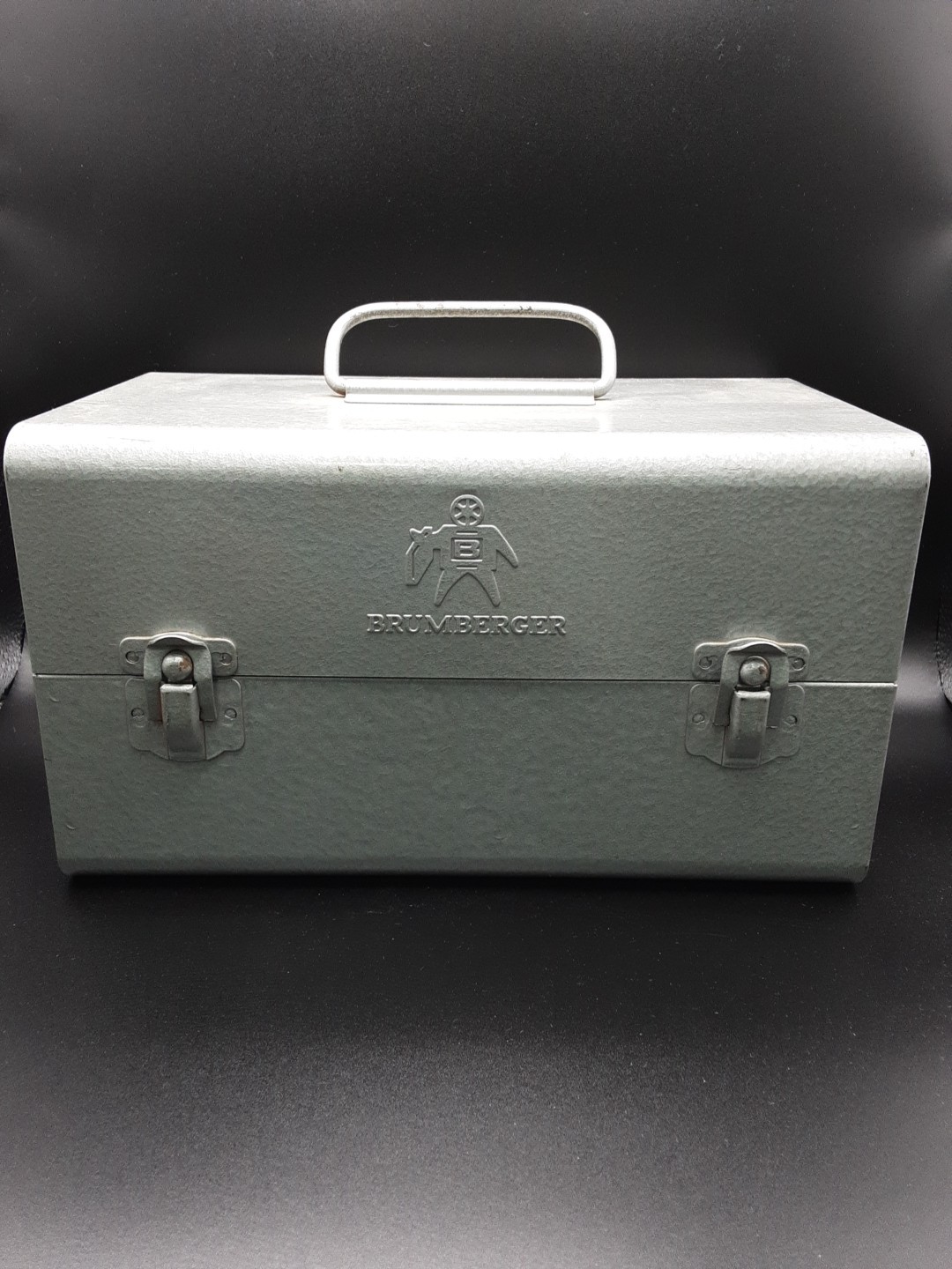 Vintage BRUMBERGER 12 Slot Metal Hinged Storage Box  with Handle for 8mm Movies