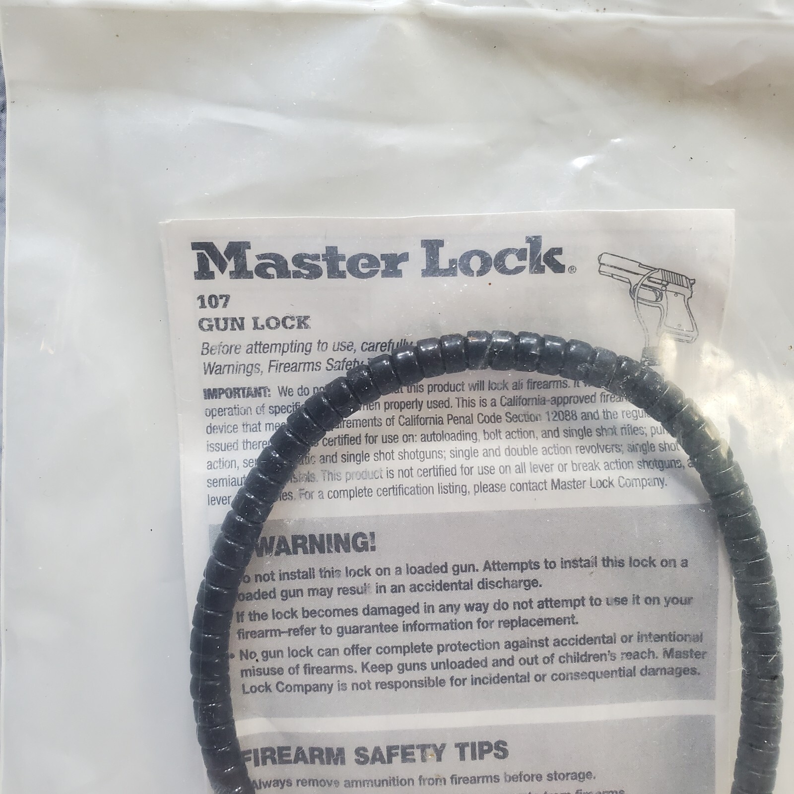 Master Lock #107 Gun Lock Vinyl Coated Cable Strap Keys 11" Total Length